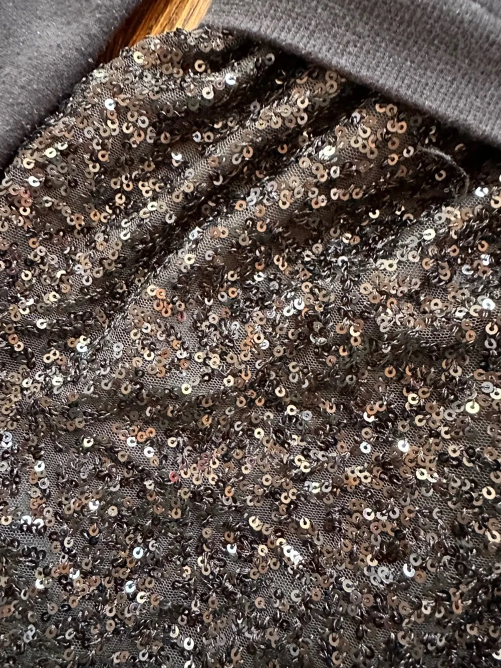Hello Kitty Black Sweatshirt and Sequins Dress - Picture 3 of 4
